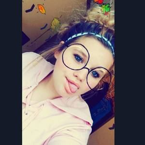 Meet your Posher, Whitney